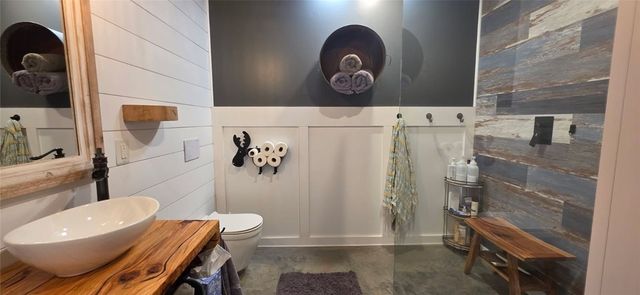 3713 Madison 8715, Huntsville, AR 72740