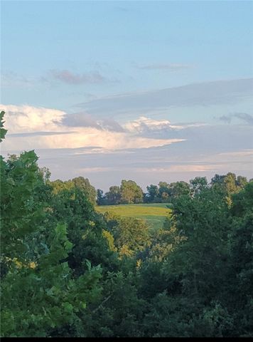 3713 Madison 8715, Huntsville, AR 72740