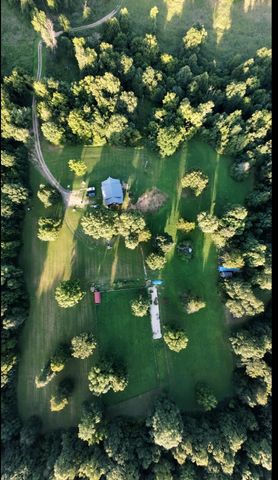 3713 Madison 8715, Huntsville, AR 72740