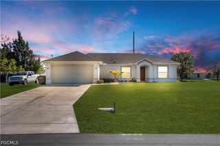 1105 NW 24th PL, Cape Coral, FL 33993