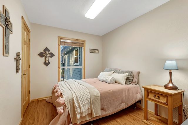 88 Wilcox Street, Mount Vernon, TX 75457