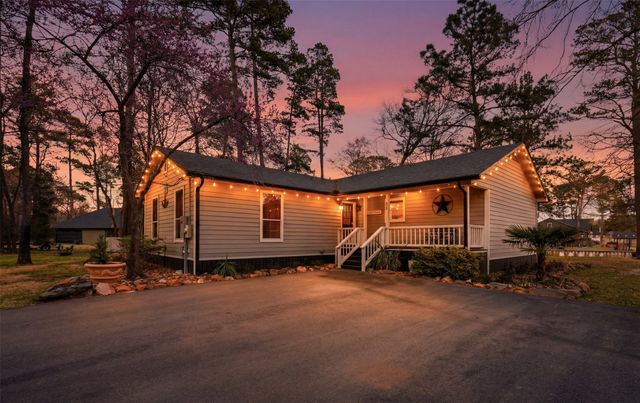 88 Wilcox Street, Mount Vernon, TX 75457