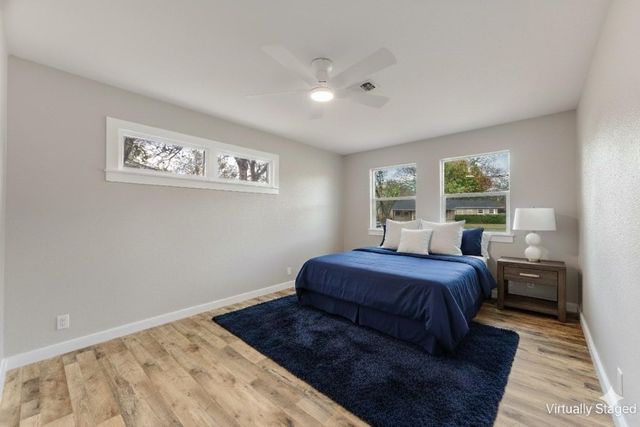 1402 N Ricketts Street, Sherman, TX 75092