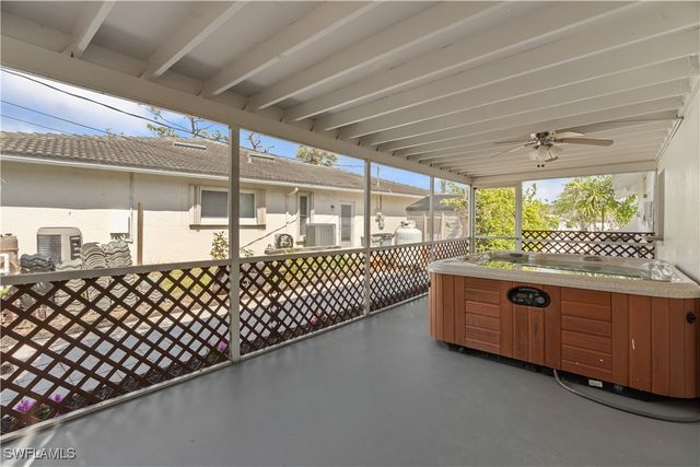 8925 Dorchester ST, Fort Myers, FL 33907