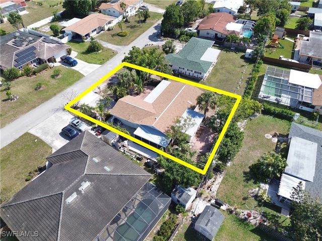 8925 Dorchester ST, Fort Myers, FL 33907