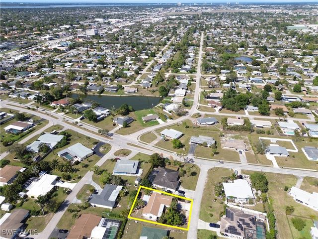 8925 Dorchester ST, Fort Myers, FL 33907