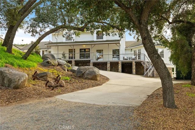 38595 Via Del Oso, Temecula, CA 92592