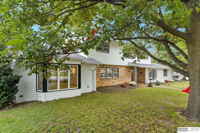 1101 Potter Road, Bellevue, NE 68005