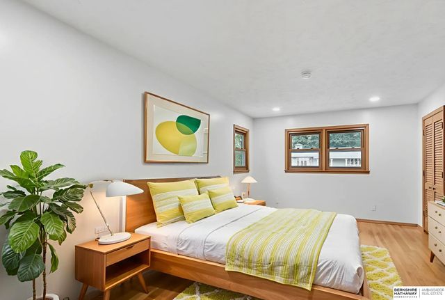 1101 Potter Road, Bellevue, NE 68005