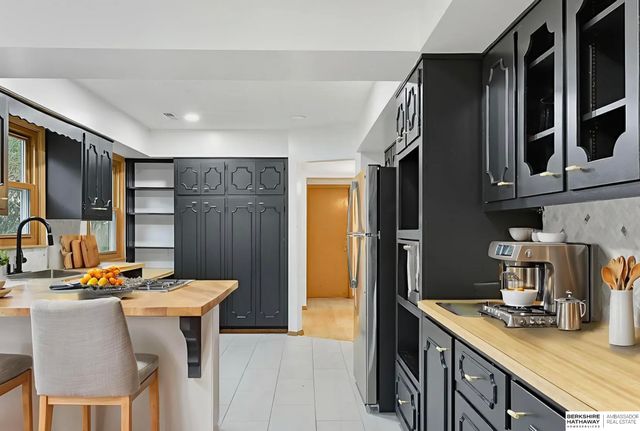 1101 Potter Road, Bellevue, NE 68005