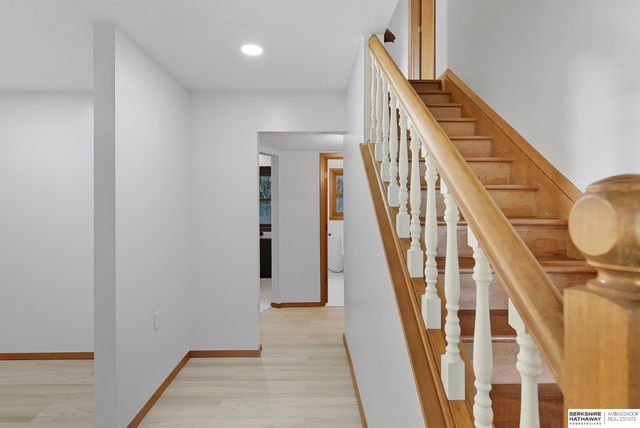 1101 Potter Road, Bellevue, NE 68005