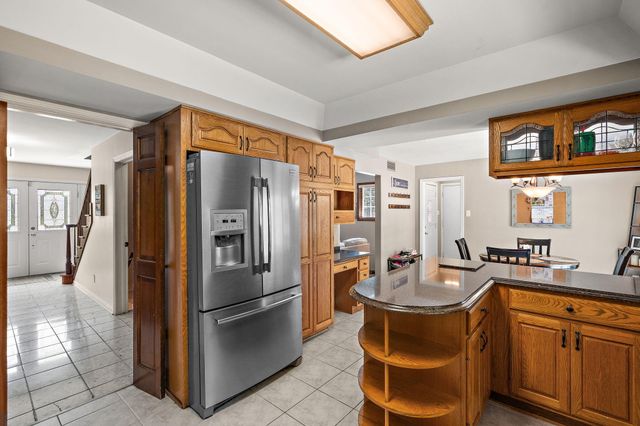 12512 Van Buren Street, Crown Point, IN 46307