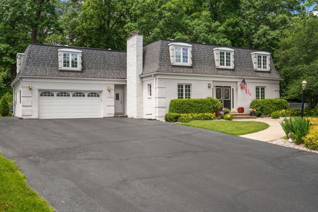 12512 Van Buren Street, Crown Point, IN 46307