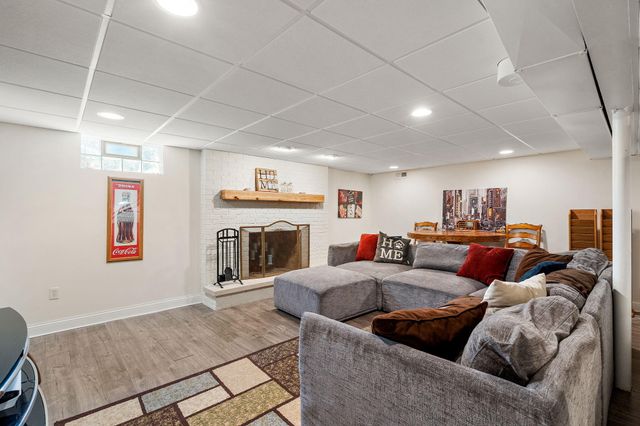 12512 Van Buren Street, Crown Point, IN 46307
