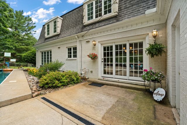 12512 Van Buren Street, Crown Point, IN 46307