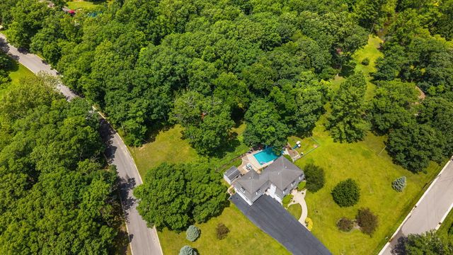 12512 Van Buren Street, Crown Point, IN 46307