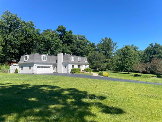12512 Van Buren Street, Crown Point, IN 46307