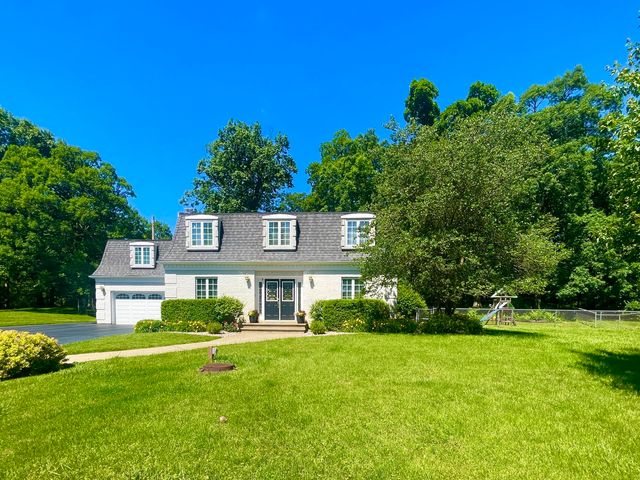 12512 Van Buren Street, Crown Point, IN 46307