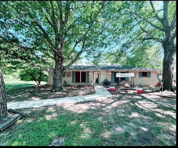 3116 Broken Arrow Road, Denton, TX 76209