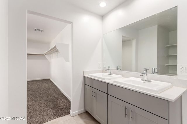 12774 E Joffroy Drive, Vail, AZ 85641