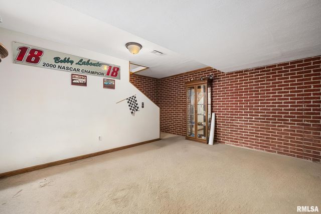 820 W CEDAR POINT Court, Bartonville, IL 61607