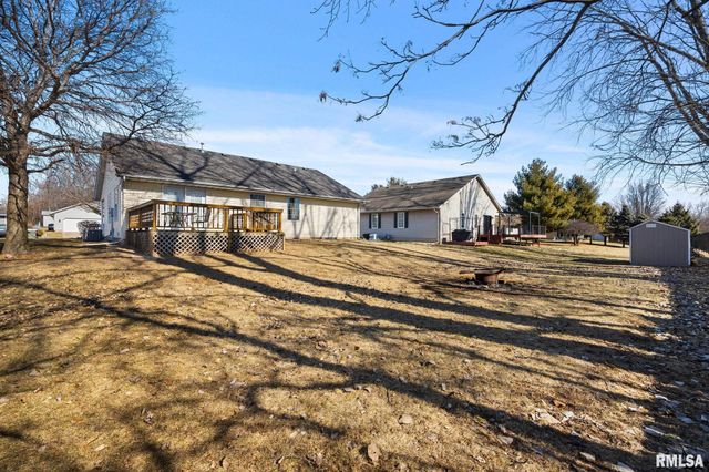 820 W CEDAR POINT Court, Bartonville, IL 61607