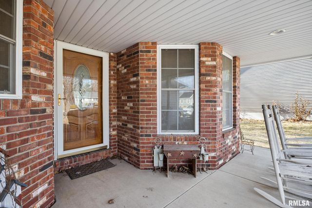 820 W CEDAR POINT Court, Bartonville, IL 61607