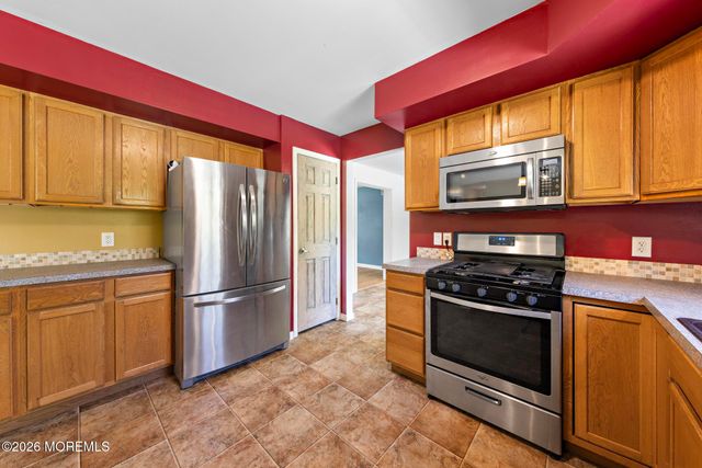 78 Dakota Trail, Browns Mills, NJ 08015