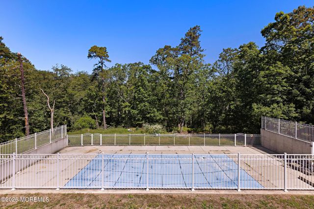 78 Dakota Trail, Browns Mills, NJ 08015