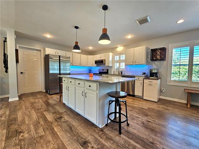 190 Canal Road, Williams Twp, PA 18042