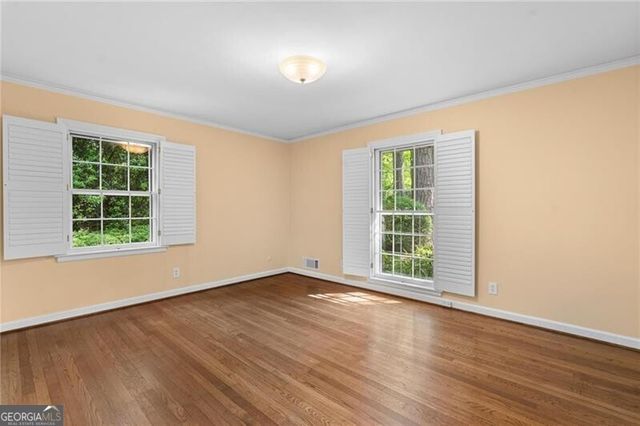 515 Kenbrook Drive, Atlanta, GA 30327