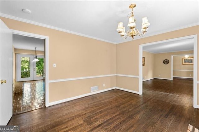 515 Kenbrook Drive, Atlanta, GA 30327