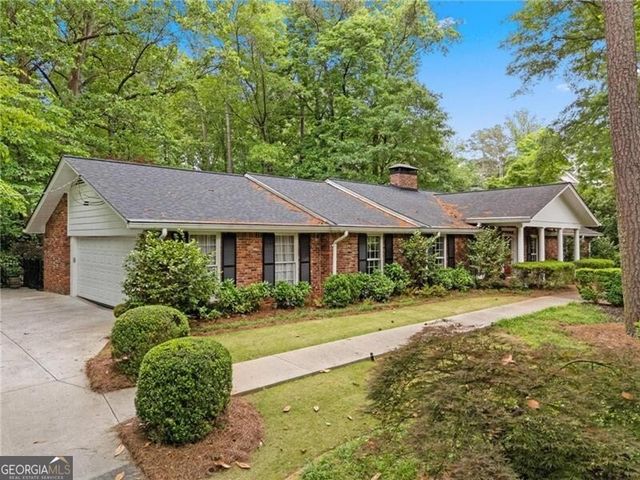 515 Kenbrook Drive, Atlanta, GA 30327