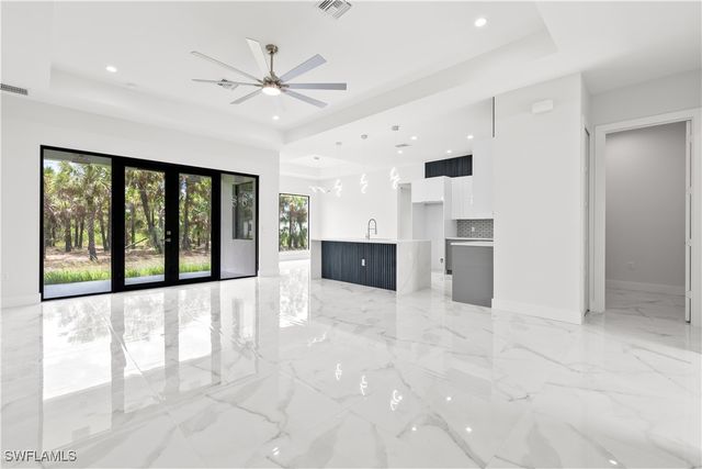 2898 36TH AVE SE, Naples, FL 34117