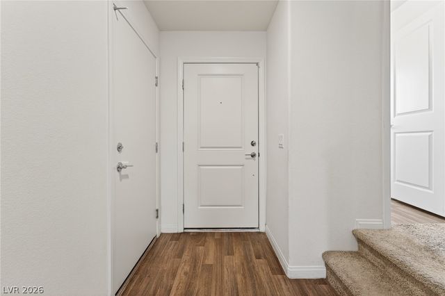 5714 Sunset Amber Avenue, Las Vegas, NV 89122
