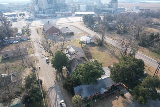 604 Henry St., Georgetown, SC 29440