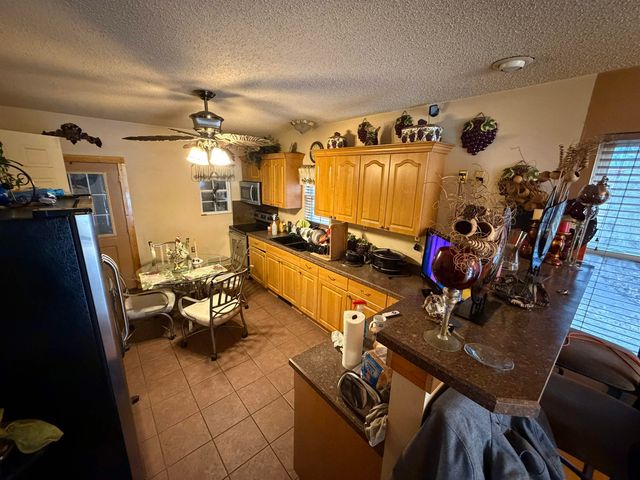 604 Henry St., Georgetown, SC 29440