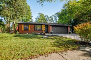 1716 Dover Court, Ypsilanti, MI 48198