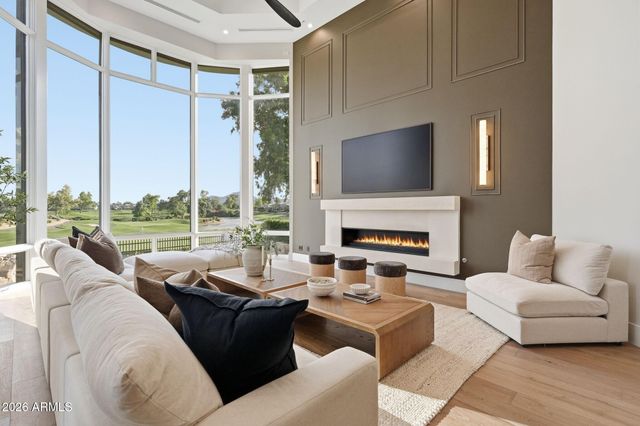 7475 E GAINEY RANCH Road 7, Scottsdale, AZ 85258