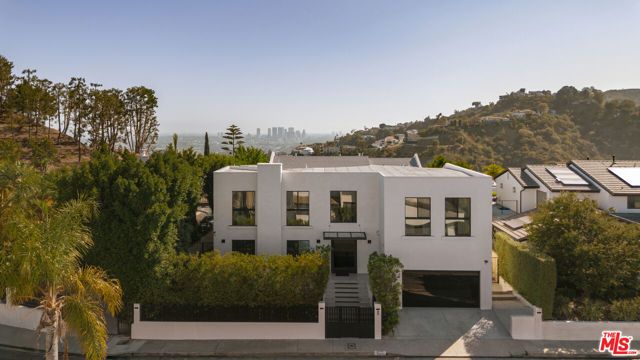2025 Hercules Drive, Los Angeles, CA 90046