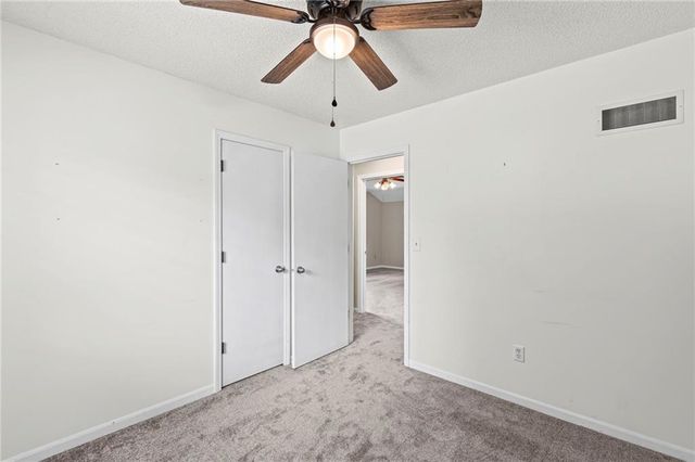 2204 NE Chipman Road, Lee's Summit, MO 64086