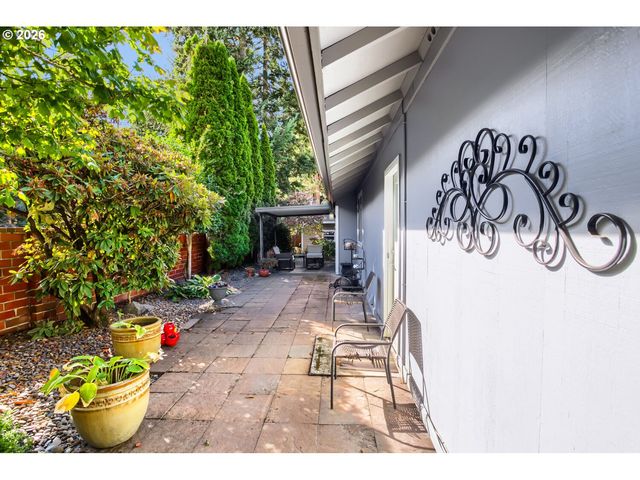 10570 Sw CENTURY OAK Dr, Portland, OR 97224