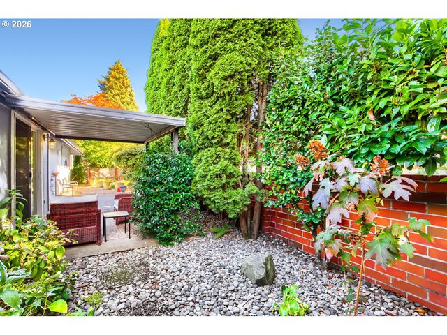 10570 Sw CENTURY OAK Dr, Portland, OR 97224