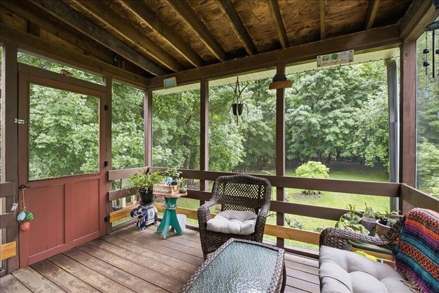 235 Pasco Rd, Springfield, MA 01151