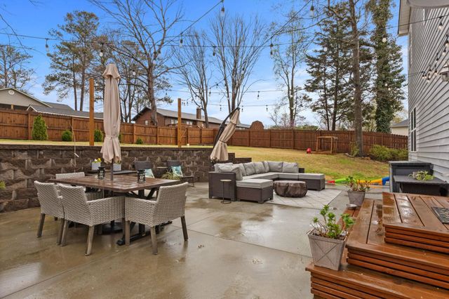 117 N River Hills Drive, Spartanburg, SC 29303