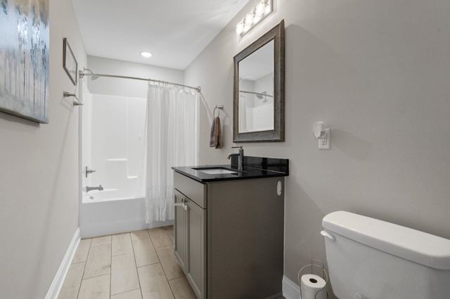 117 N River Hills Drive, Spartanburg, SC 29303