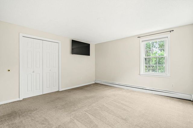 4 Joseph Street, Derry, NH 03038