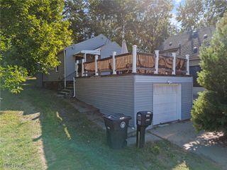 1861 S Main Street, Akron, OH 44301