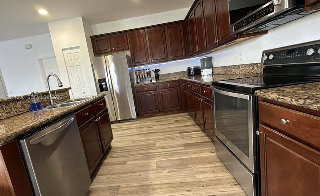 11339 SW 243rd Ter, Homestead, FL 33032