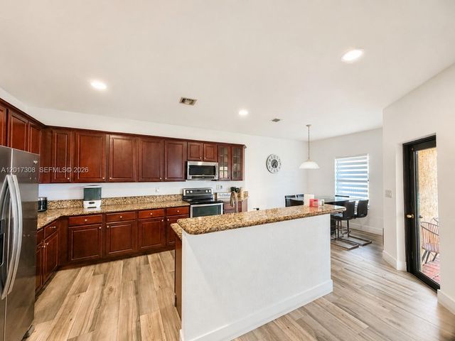 11339 SW 243rd Ter, Homestead, FL 33032